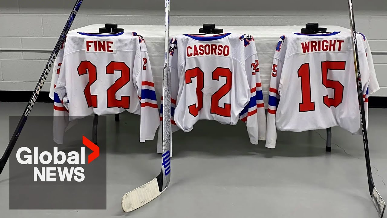 3 junior hockey players killed in collision south of Calgary