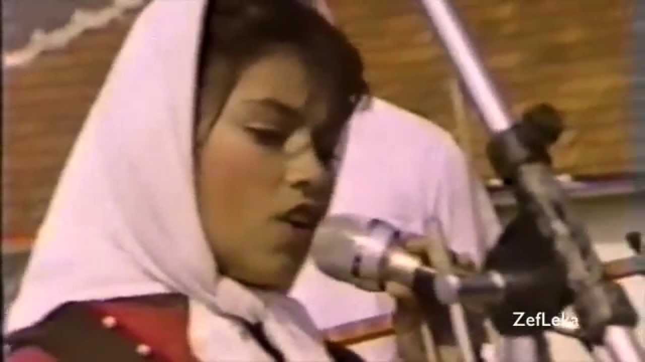 Hot - Grude - Dinosh - Triesh - Cem  para 27 vjet - 1987