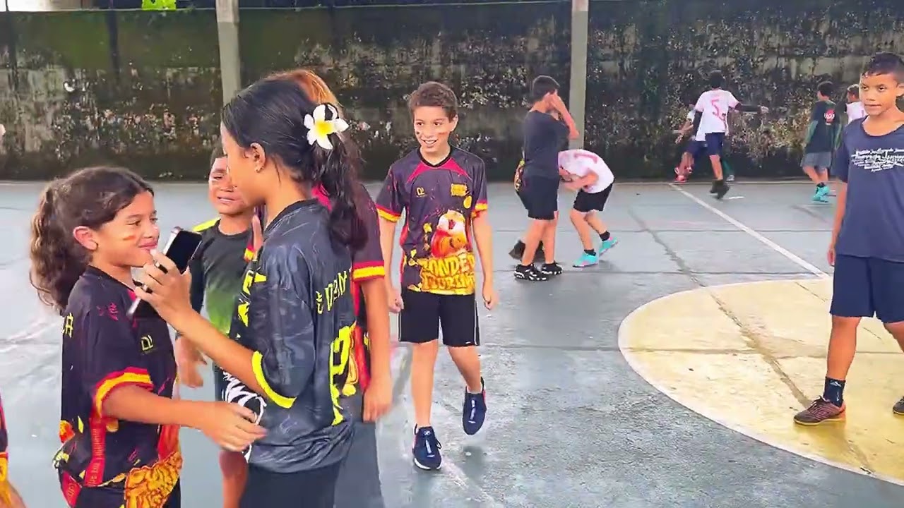 INTERCLASSE DE FUTEBOL - ESCOLA AZEVEDO JÚNIOR CANAL EDUARDO AMARAL