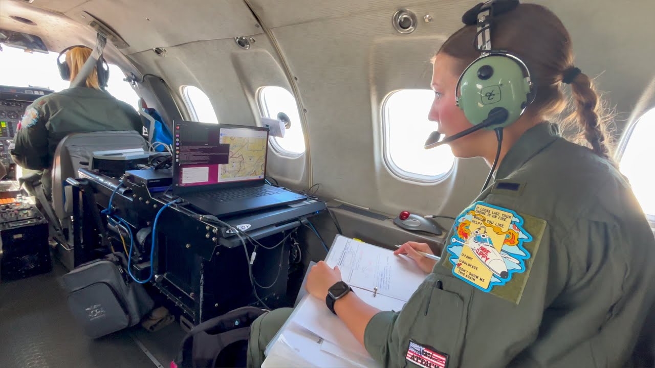 Stanford researchers and Air Force test pilots team up to study AI copilots