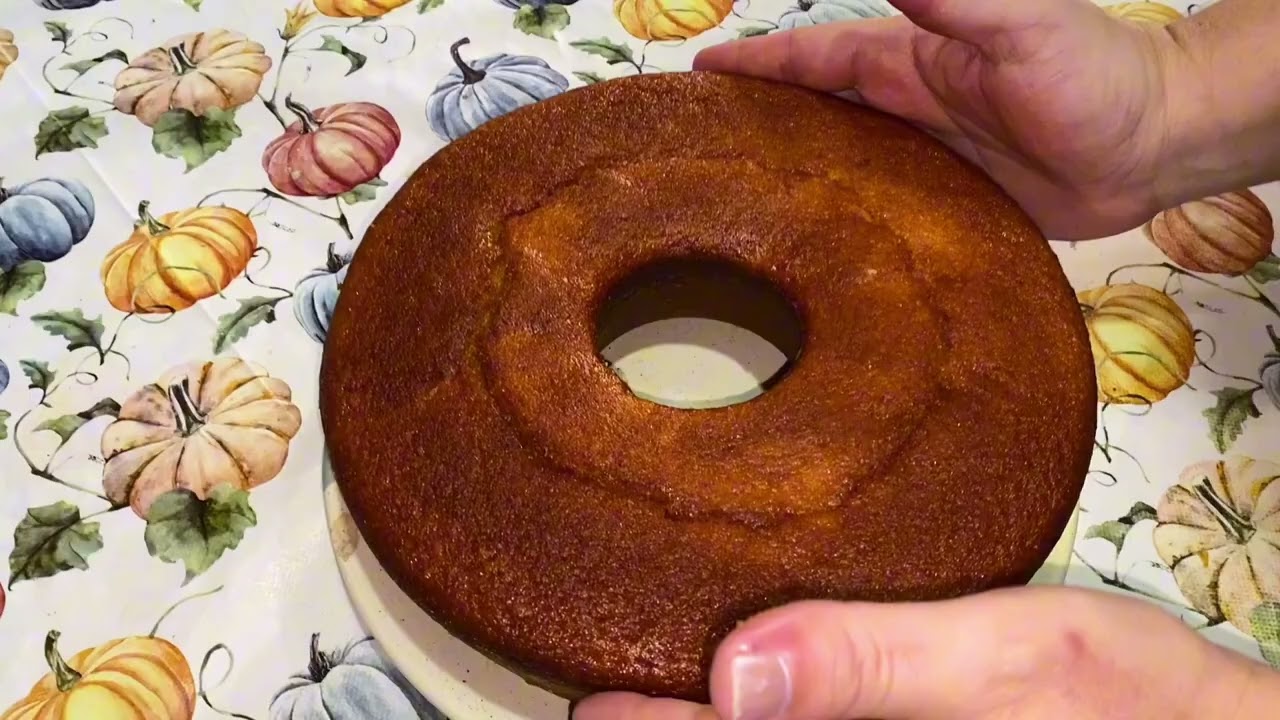Bolinho de cenoura 🥕 com cobertura de brigadeiro 🍫