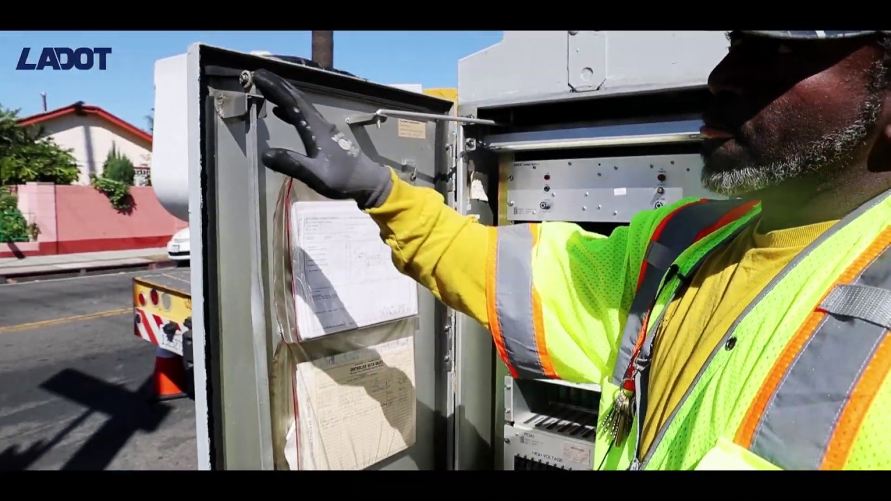 Traffic Signal System Repair