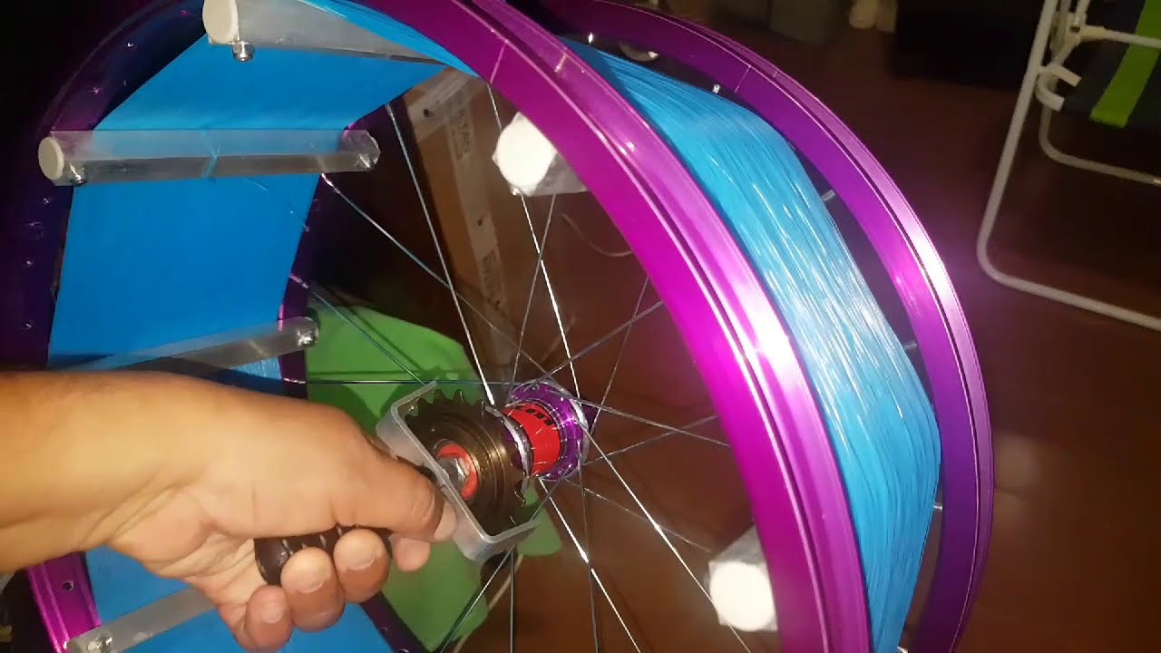 Carretilha feita com aro de  bicicleta