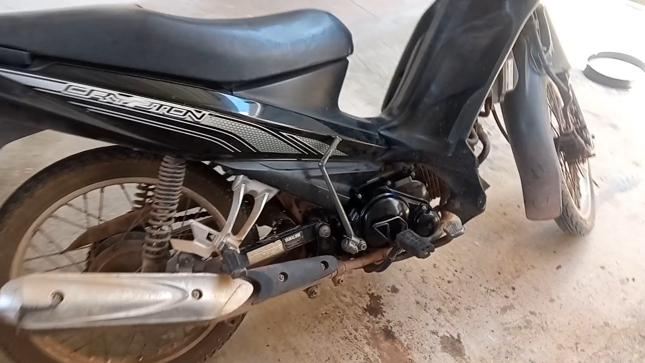 troca dos discos de embreagem Yamaha Crypton 115