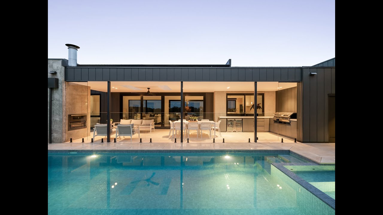 3 SHAPERS COURT, JAN JUC