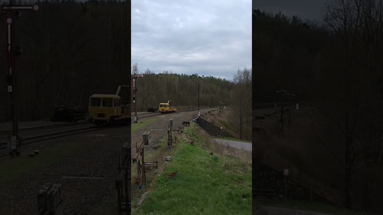 SKL 25 fährt am 13.04.2025 in BHF Wechselburg ein. 