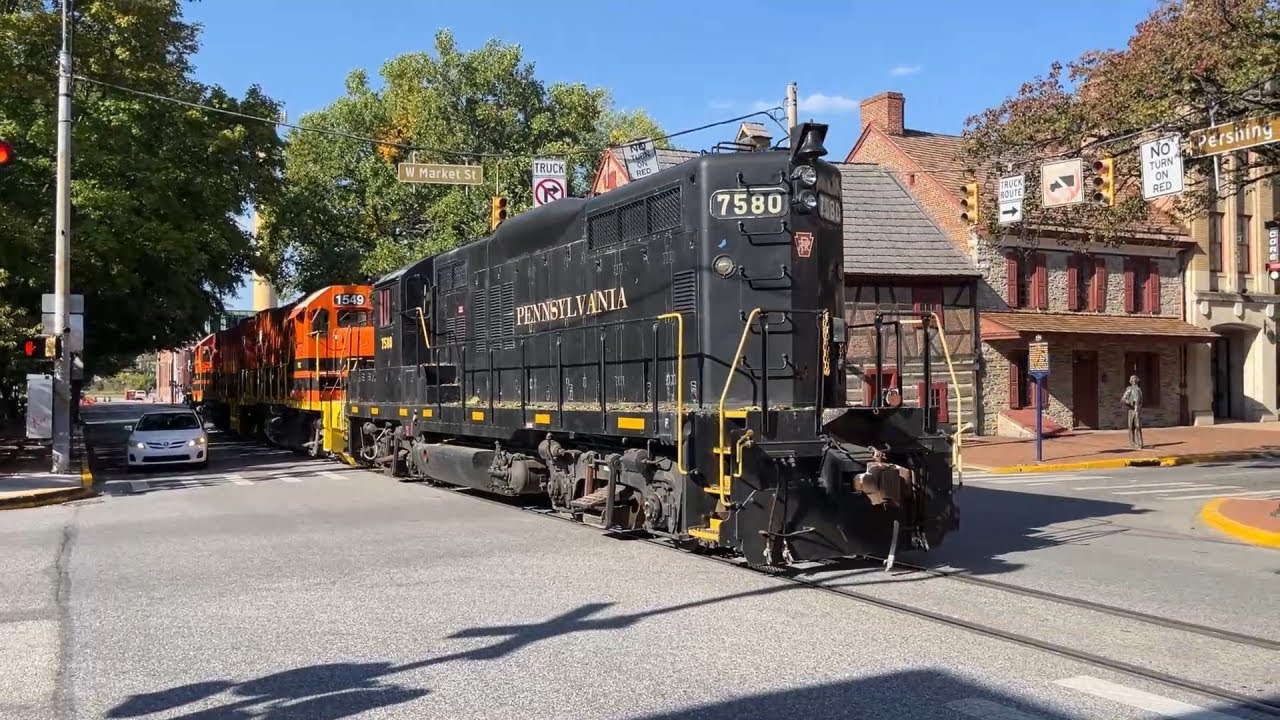 York Railway Rare Move in Downtown York, PA | Street Running Train Action