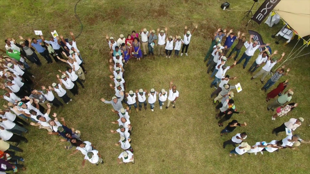 Farmers' Day 2016 by Roger Fayd'herbe