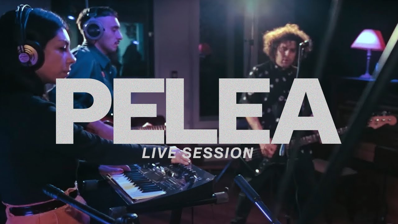 Revistas - Pelea (LIVE)