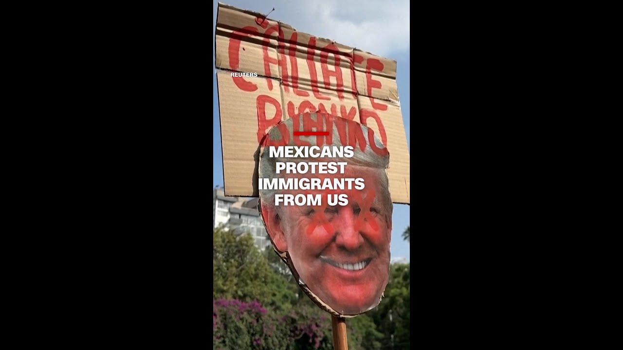 Mexicans protest immigrants from US