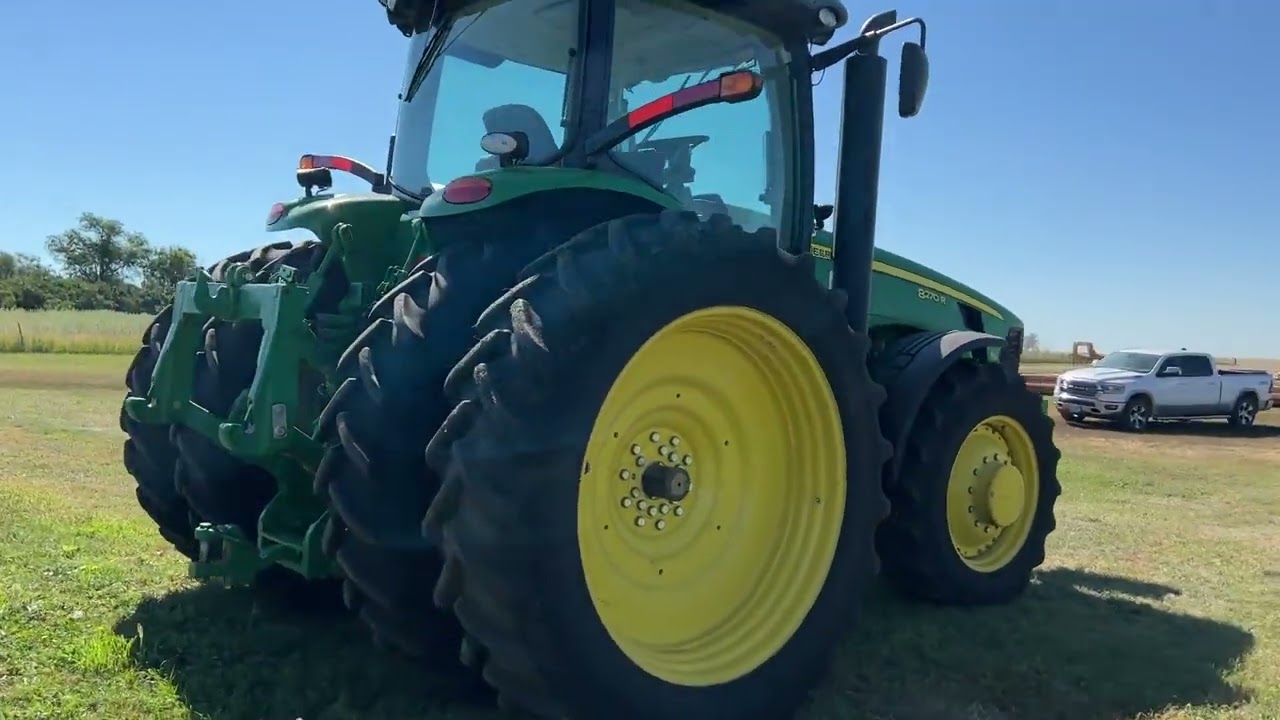 2010 JOHN DEERE 8270R For Sale