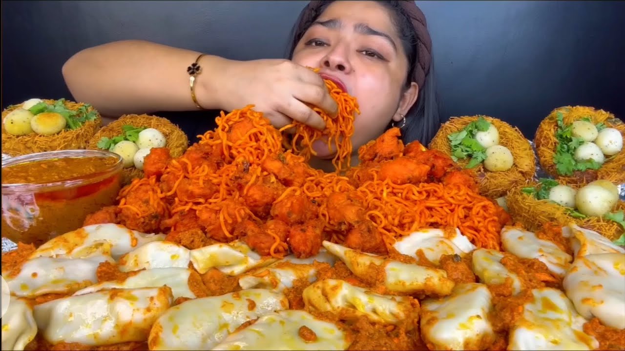 Eating spicy noodles and gravy momos compilation@maddyeats#mukbang#food