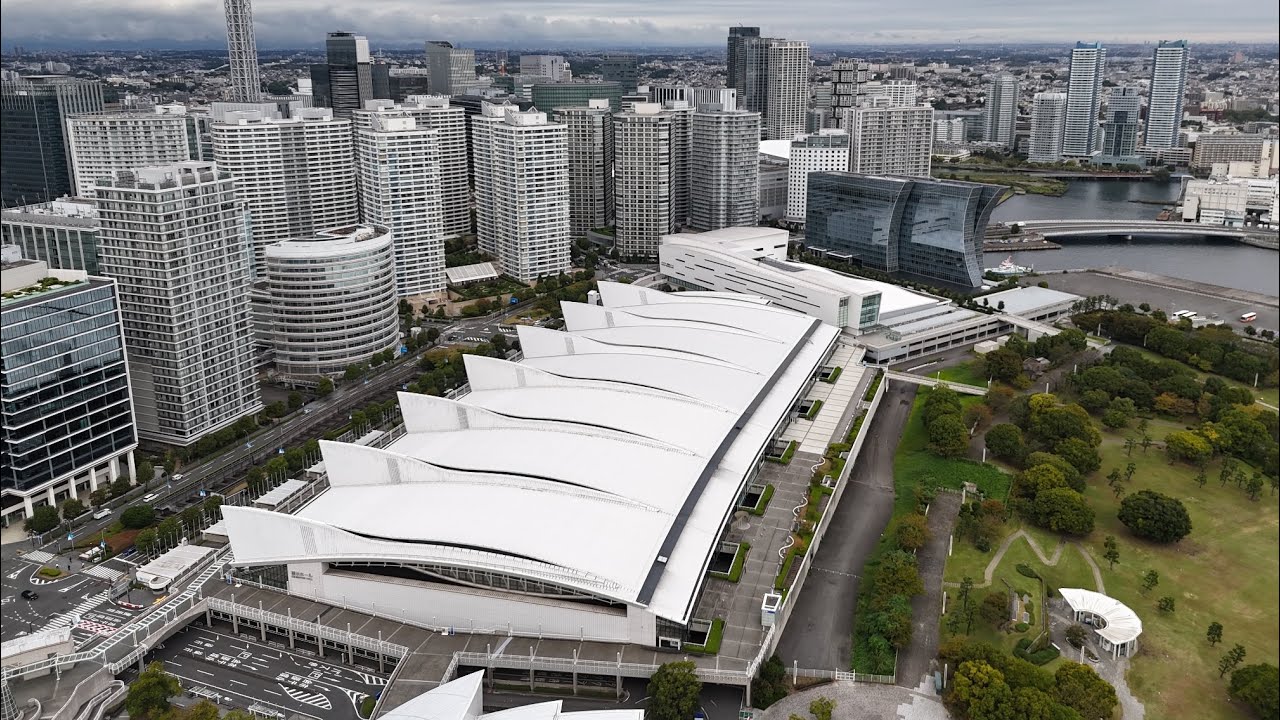 Air3 横浜ハンマーヘッド＆みなとみらい 上空からの圧巻ビュー (Air3 Aerial Views of Yokohama Hammerhead & Minato Mirai)