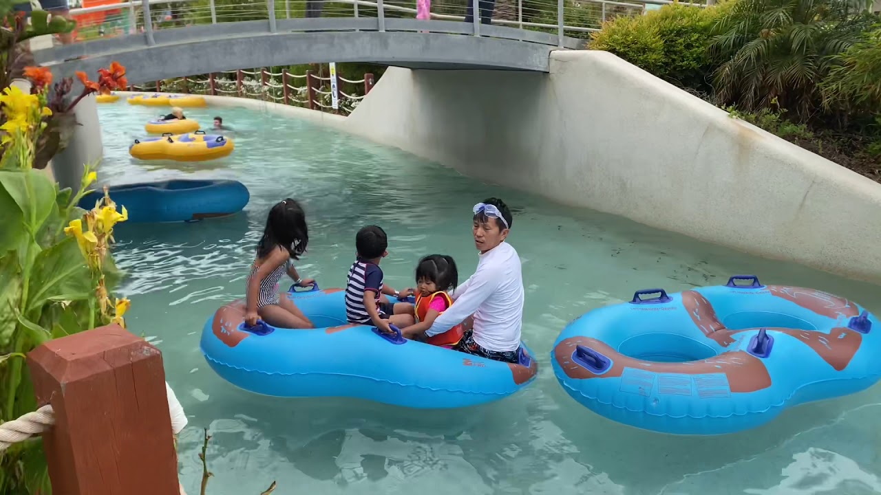 Gumbuya World - Water Pool
