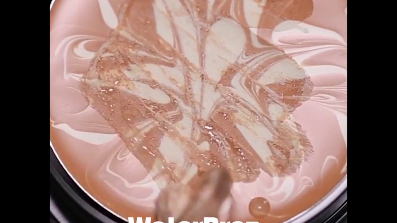 VT Essence Skin Foundation(Gold Pact)