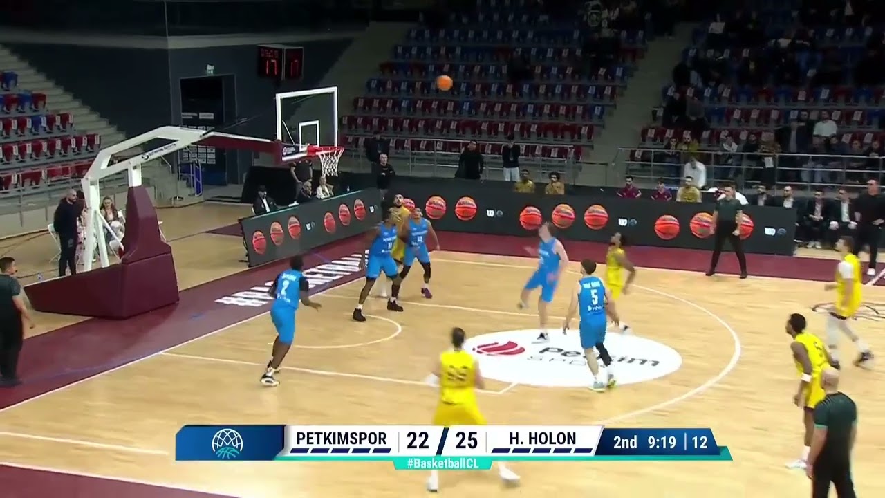 Mike Davis Jr Champions League 24/25