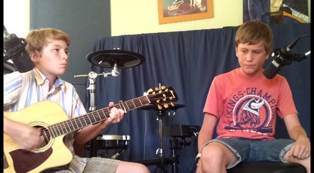 Grenade by Bruno Mars (Cover by Andrew Lawson & Mason Watts)