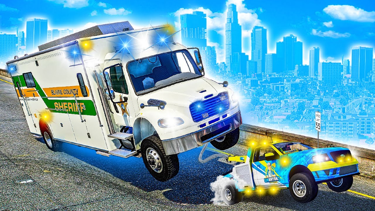 Towing the BIGGEST Police Cars in GTA 5!