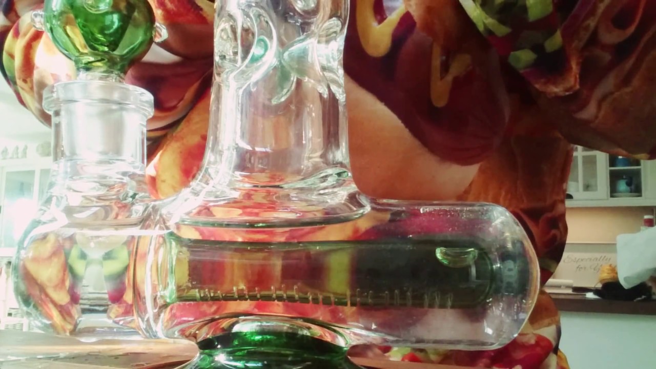 Black Leaf - SubSee InlinePerc Stemless9mm bubble test!