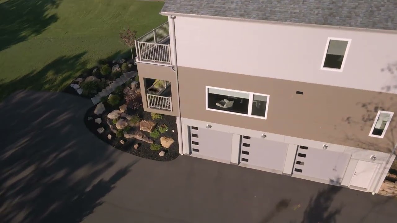 The EcoMod 3 &mdash; Modern Sustainable Living