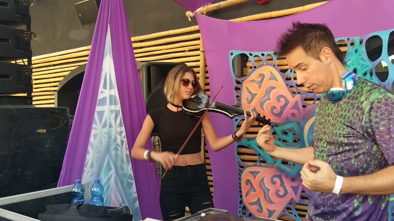 Yahel - Intelligent life (feat. Annabelle) 08-09-2017 Israel