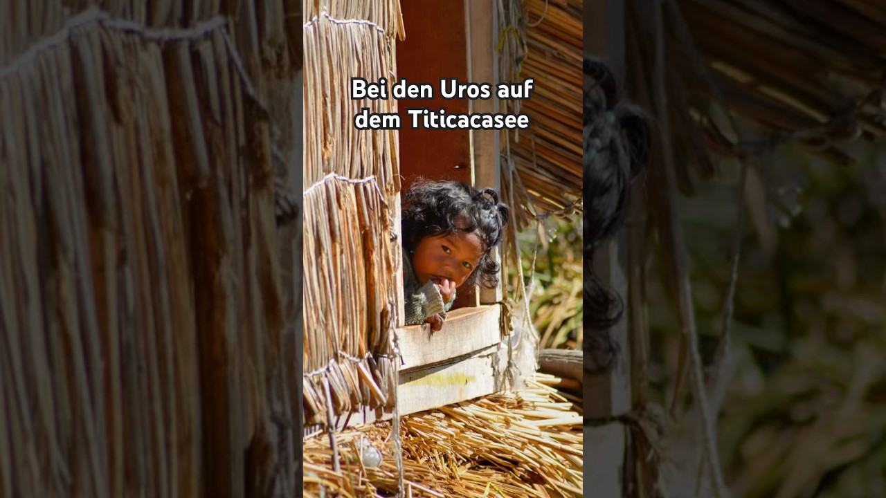 Die Uros auf dem Titicacasee #reisevlog #uros #titicaca #peru #reiseabenteuer #shorts #portrait