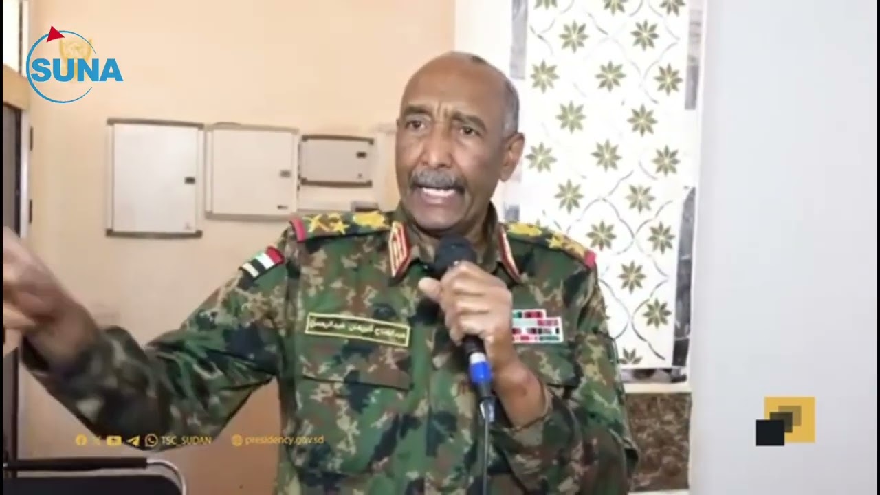 البرهان من الكلاكلة : الشعب والجيش يد واحدة لدحر التمرد.. ولا عودة  للمتسولين في عواصم الخارج