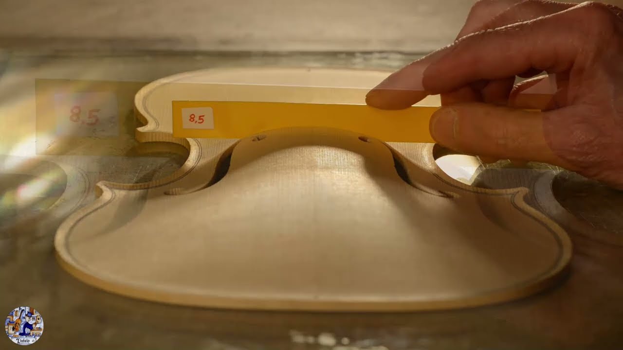 Applicazione dell'impregnante proteico all'interno tavola
