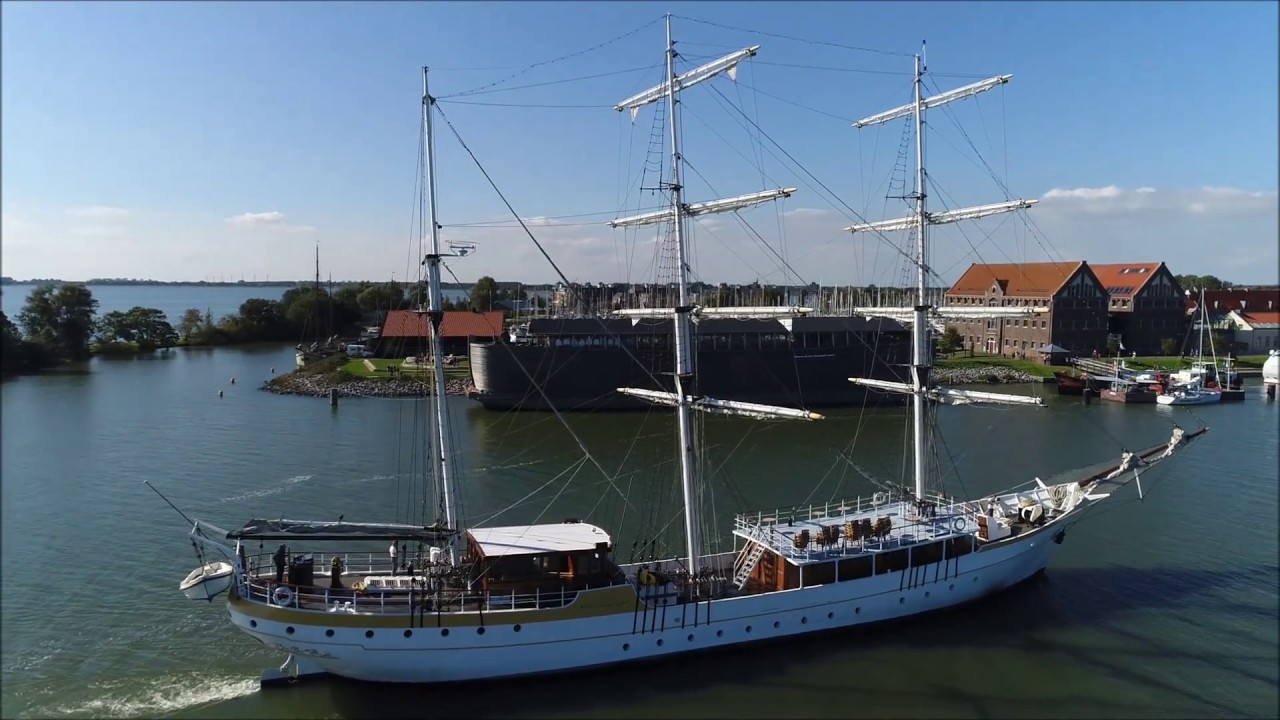 Hoorn haven deel 2/2 drone