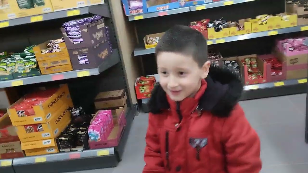 Markette farklı reonu keşfediyoruz 