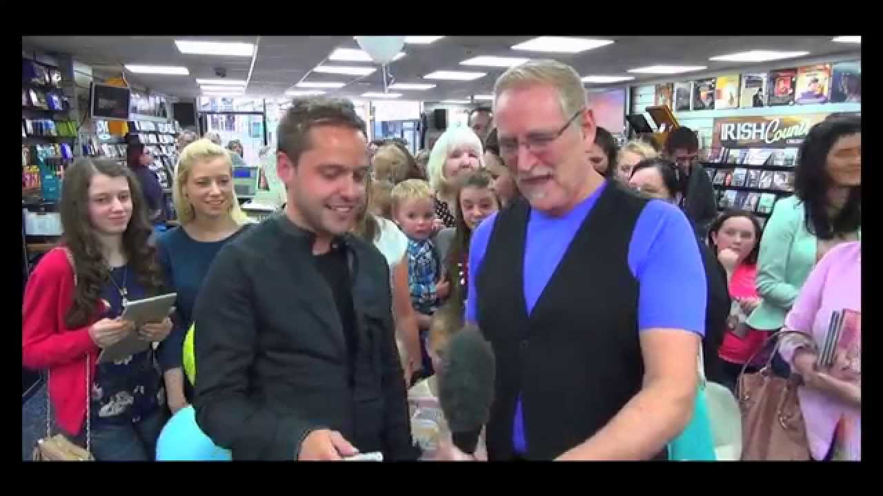 The Lawrence John Show - Home and Away ft. Derek Ryan