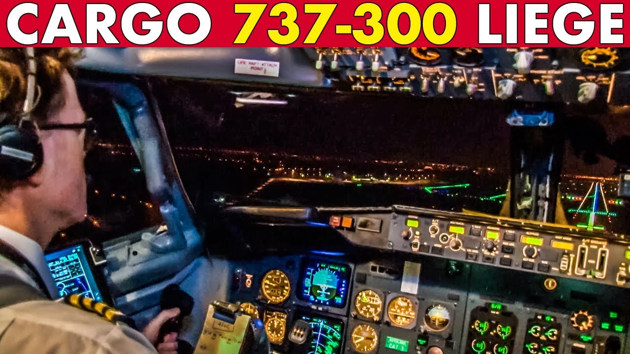 Piloting BOEING 737 CLASSIC into Liege