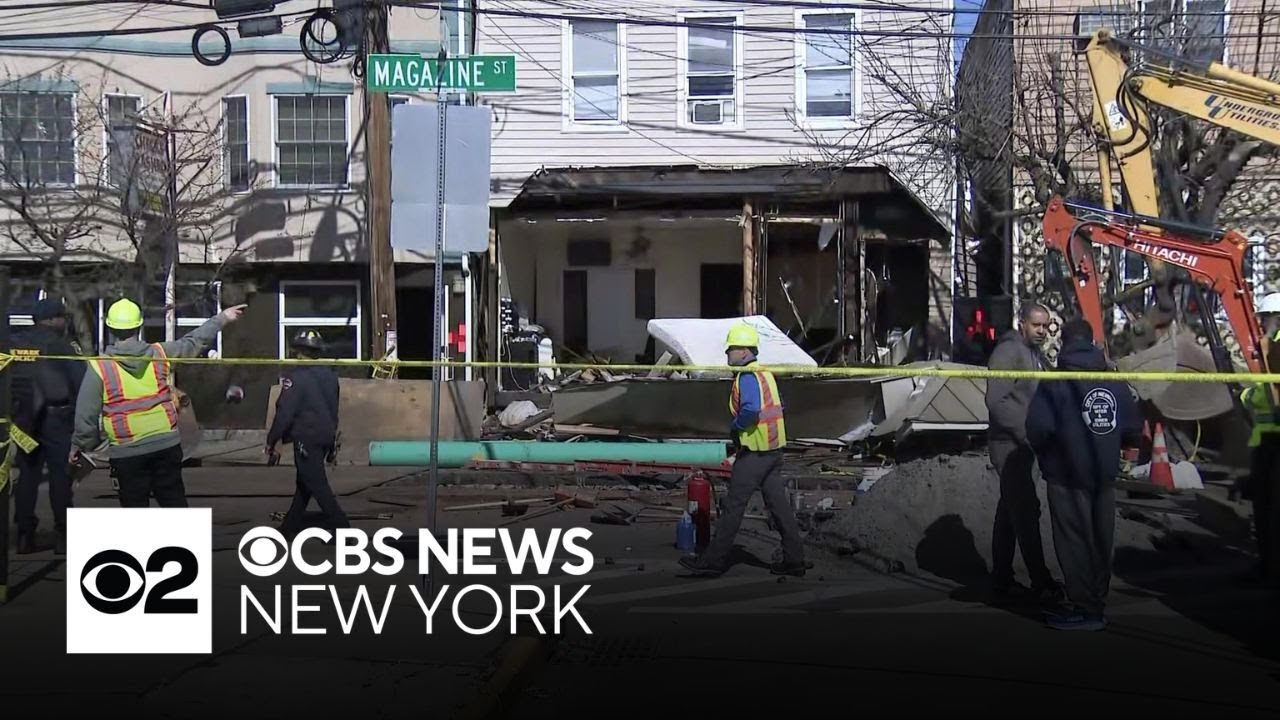 4 hurt, including 2 teens, in house explosion in Newark, N.J.