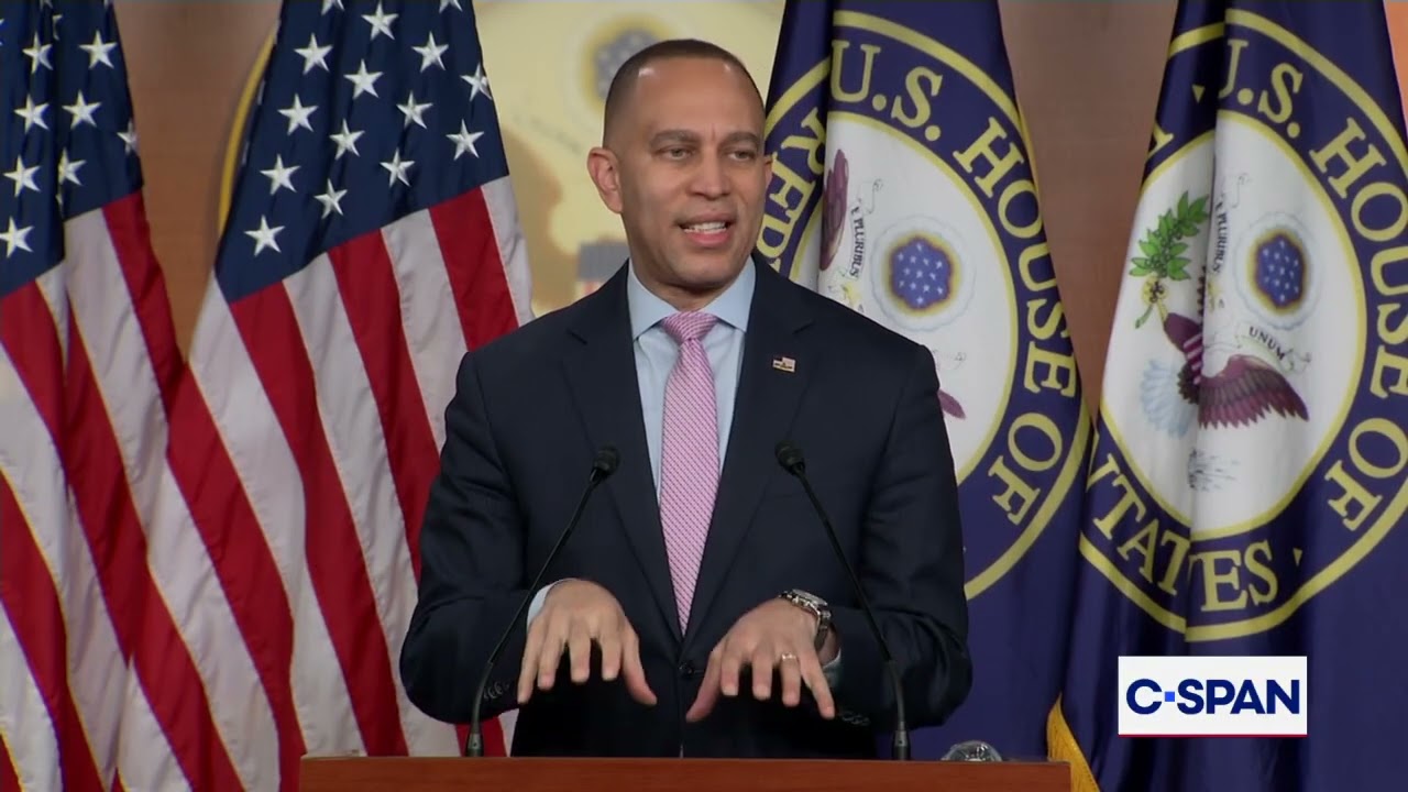 Rep. Jeffries Says Venezuela Future Should Not Be Determined By Trump, Hegseth or Miller