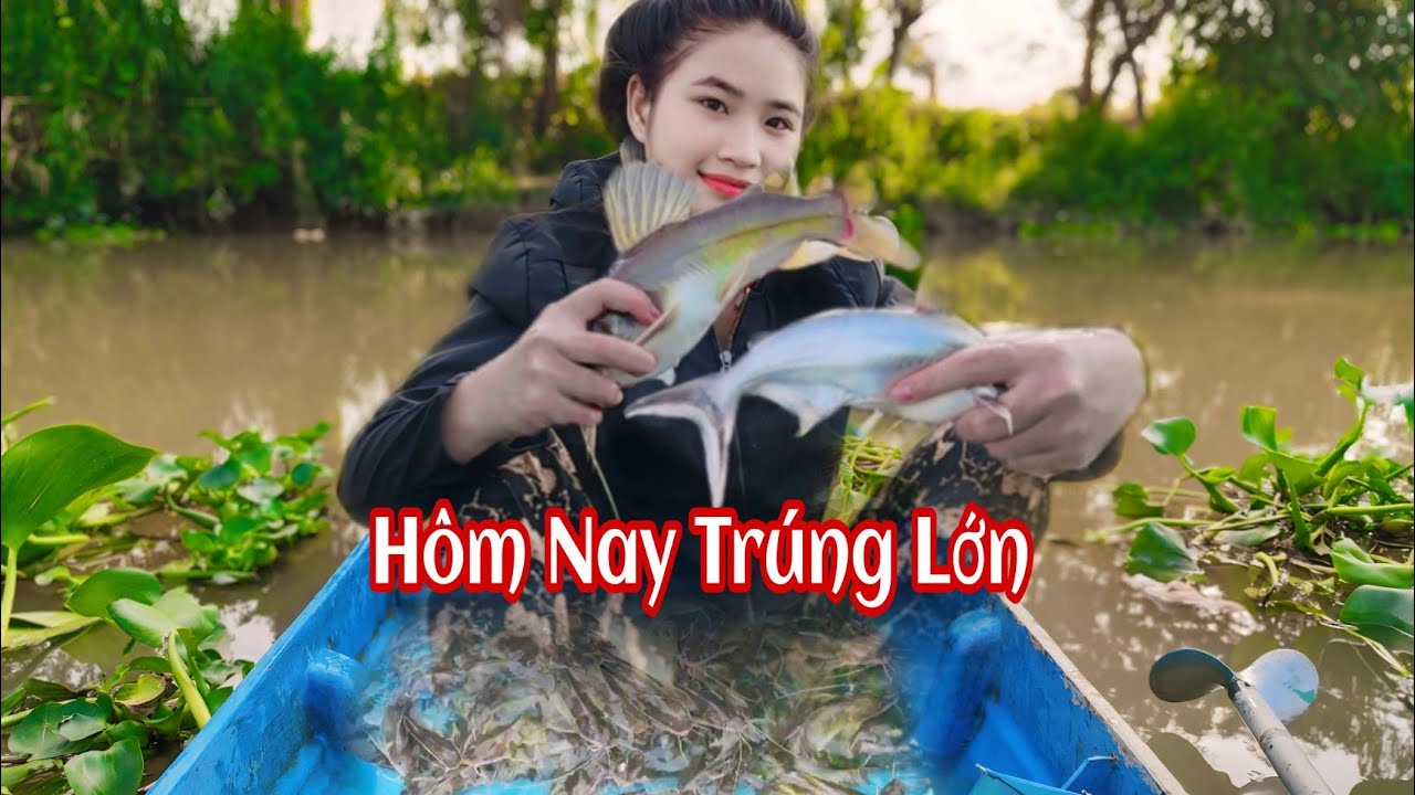 Giăng Câu Cá Lăng Ở Quê Trúng Lớn | SuBi Lần Đầu Chạm Mặt Cá Lăng Khủng - Life In Vietnam | fishing