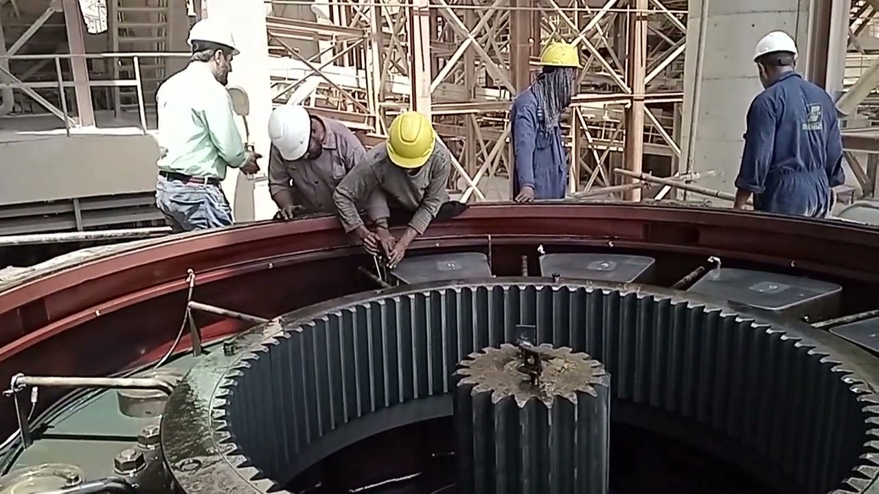 Tilting pad.    thrust pad .....sliding pad/ bearing dismentaling tips ...Lm 56.4 Loeschi