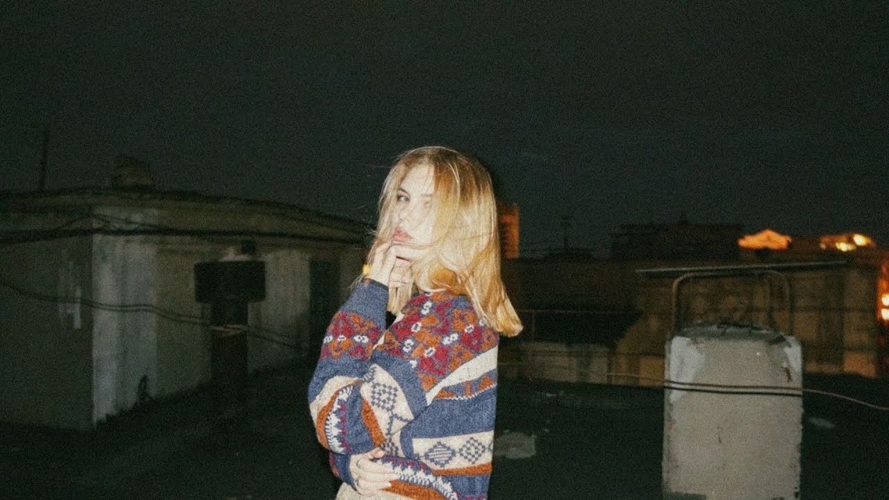 she's on my mind. [indie playlist]