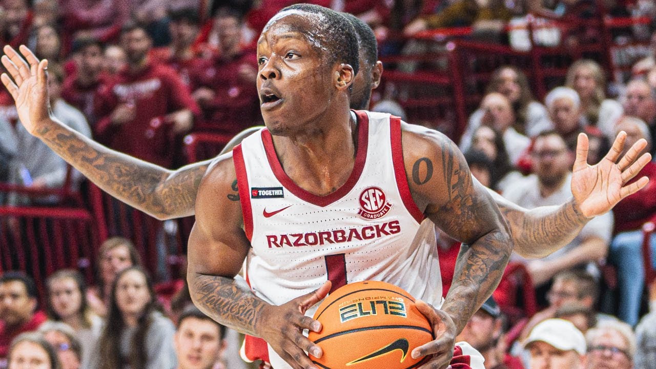 Pig Trail Nation's Alyssa Orange on Johnell Davis' struggles costing Hogs