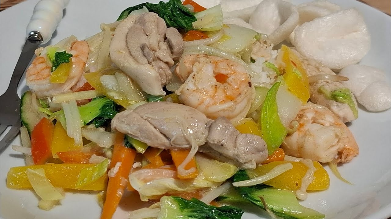 Surinaams-Chinese Tjap-Tjoy met Kipfilet en Garnalen🥢🍤🍗🥗🏮