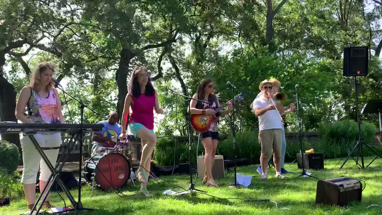 Oh Little Playmate come out and play with me - (hand clapping song) Swingset Mamas Live in CT