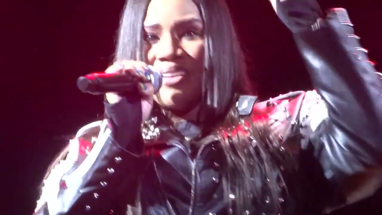 Kelly Price Live - “Friend of Mine” 😍
