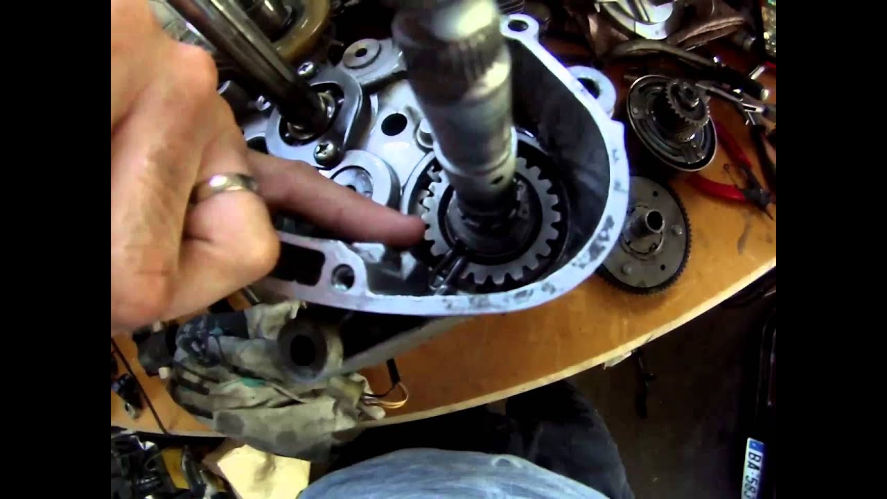 Yamaha Chappy 50 : Guide de remise en route - part7 / remplacement de l'axe de kick