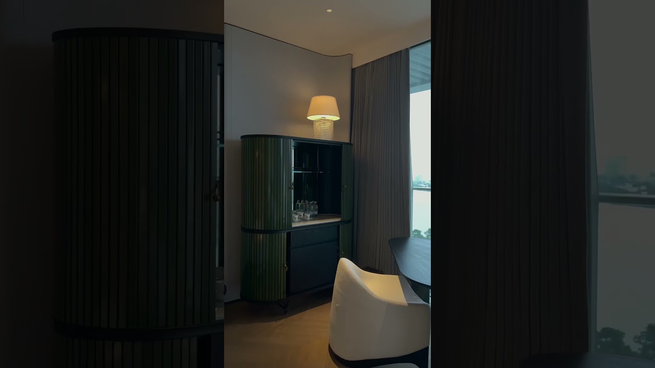 Shanghai Qiantan Waldorf Astoria hotel  room tour