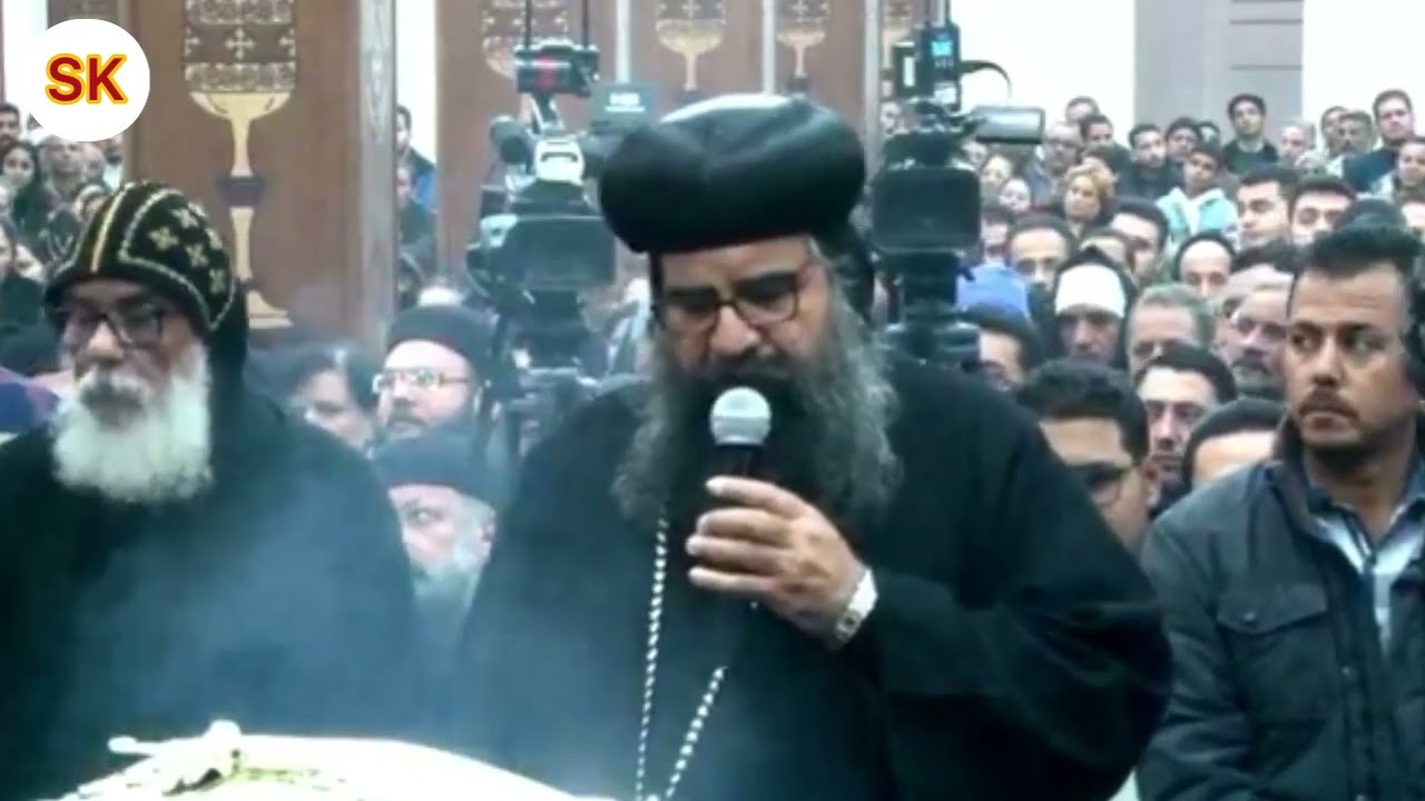 صلاة الجناز على روح الشماس المهندس عادل هارون الأخ بالجسد لنيافة المطران المكرم الأنبا بيمــن