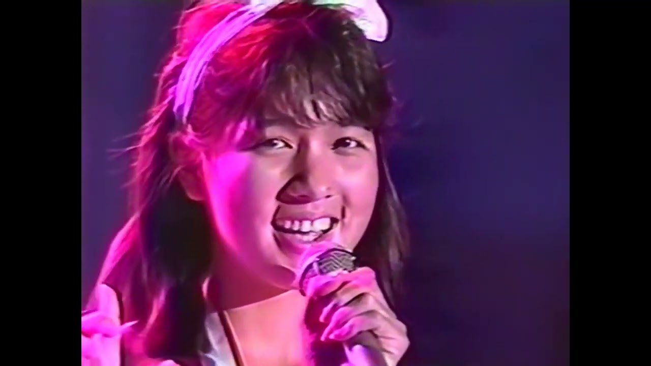 石野陽子　雨のチャペル通り