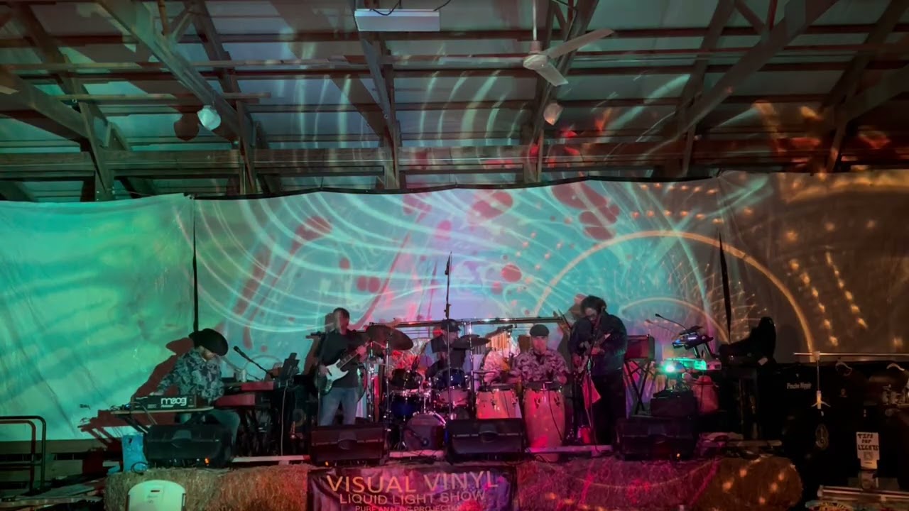 Visual Vinyl Liquid Lightshow, Caballo Cosmico, 10/1125 Truckerfest, Princeton, MN