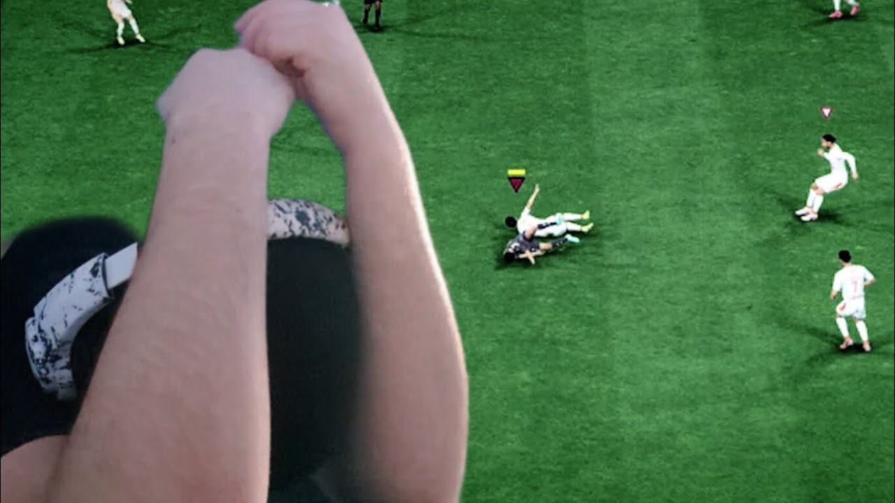 I cant play Fifa...
