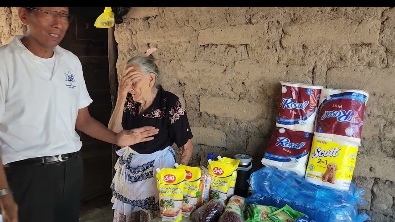 La Caravana de Bendición Llegó a Zacatecoluca, Hogar del Hno.  Nicolás González 