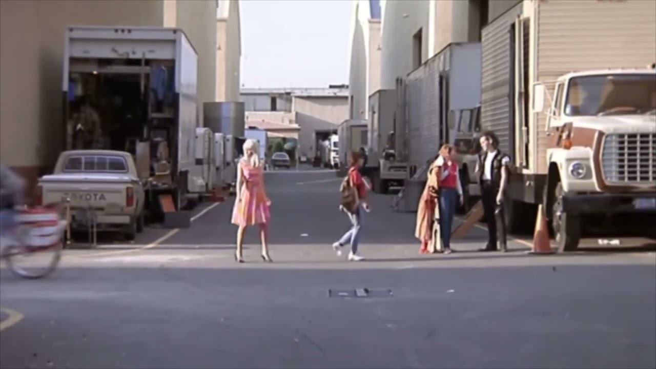 Pee Wee's Bike Chase Backwards
