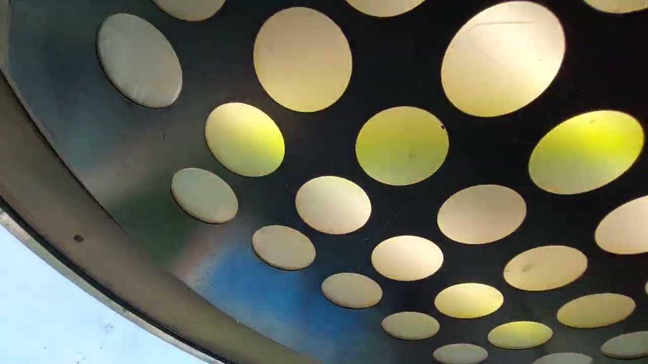 Scenic Montoy hydraulic lift in Village Park - Edf. A